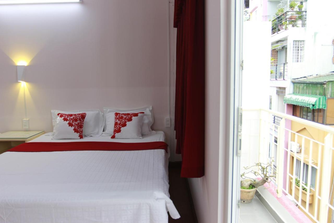 QUANG SAIGON Hotel- 40-7 Bùi Viện-Walking street Thành Pho Ho Chí Minh Esterno foto